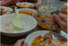 Mengapa Nasi Begitu Melekat di Meja Makan Orang Indonesia?