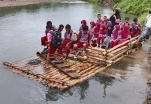 Siswa SD Naik Rakit ke Sekolah, Wabup Donggala: Segera Kita Tangani