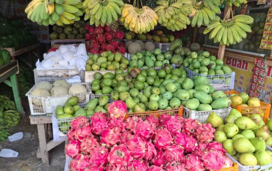 Harga Buahan di  Palu Meningkat Selama Bulan Ramadan
