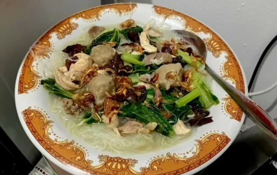 Sup Kimlo Hangat, Pilihan Lezat untuk Berbuka Puasa