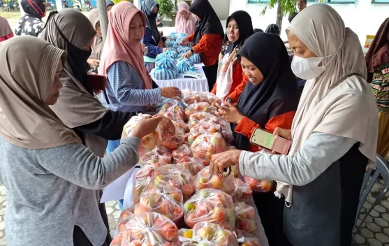 Dinas Pertanian Kota Palu Menggelar Pasar Tani Bersubsidi