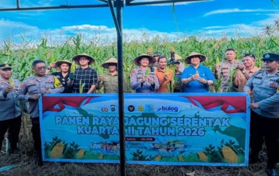 Polres Banggai Panen Raya Jagung