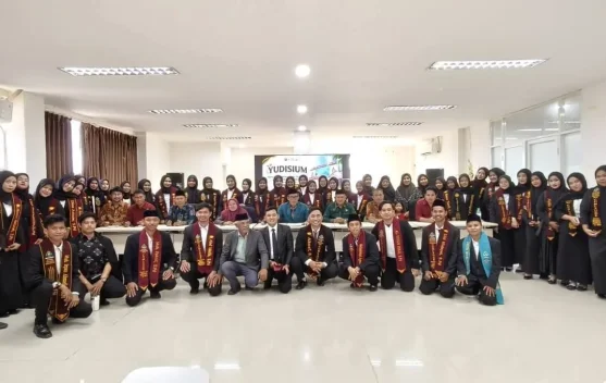 Momentum Yudisium, FTIK UIN Datokarama Ingatkan Lulusan untuk Terus Berkembang