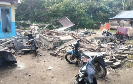 Wabup Poso  Kunjungi Warga Terdampak Gempa