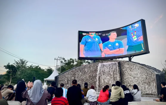 Warga Palu Antusias Nobar Final Piala Dunia 2026 di Taman Depan GBK