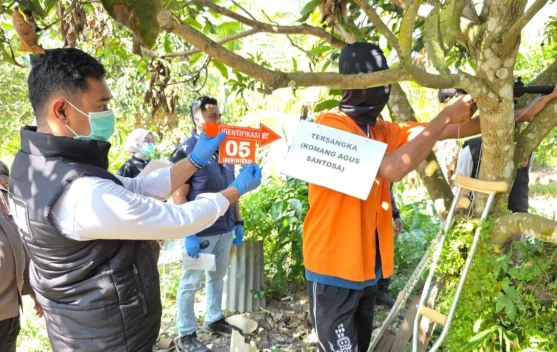 Polres Morowali Utara Rekonstruksi Kasus Penembakan di Desa Era