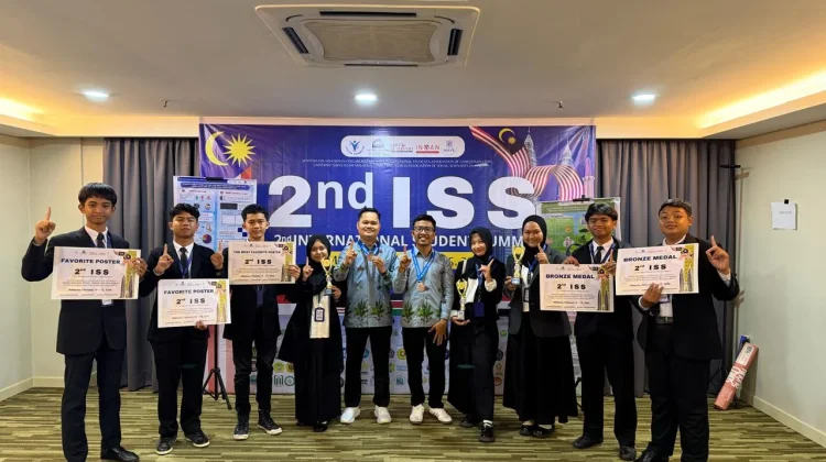 Siswa MAN 1 Inhil Raih Perak di Malaysia
