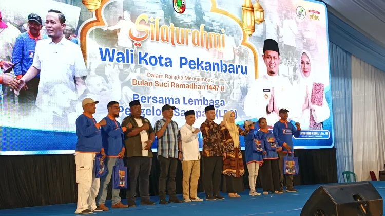 Wako Pekanbaru Sambut Ramadan Bersama Petugas LPS