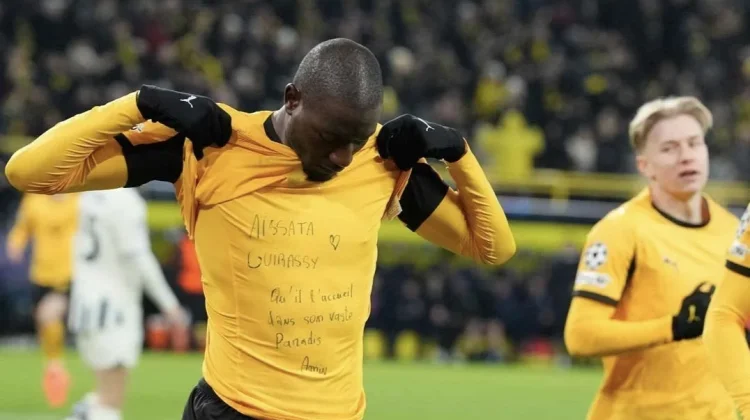 Dortmund Tumbangkan Atalanta 2-0 di Signal Iduna