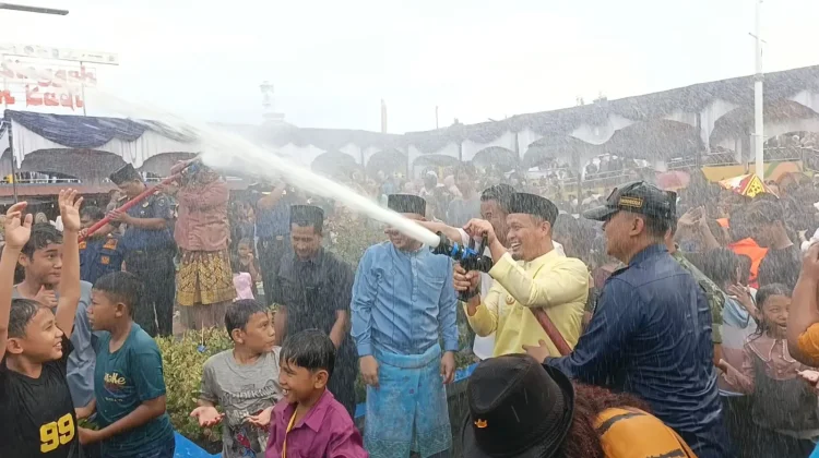 Tradisi Petang Belimau Pekanbaru Hidupkan Semangat Ramadan