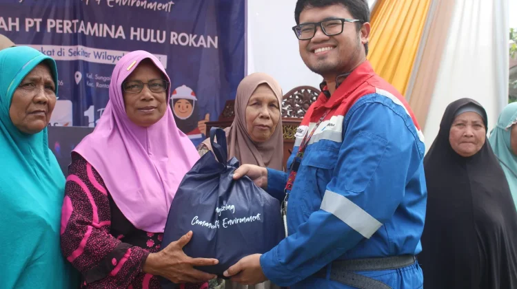 Wujud Peduli, PHR Salurkan 300 Paket Sembako Murah