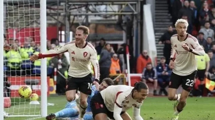 Mac Allister Jadi Pahlawan Dramatis Liverpool