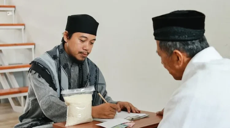 Perbedaan Zakat Fitrah dan Zakat Mal Secara Ringkas