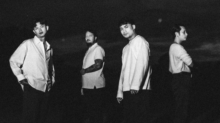 Echoes dan We Hide Rilis Single Kedua "Ironi"