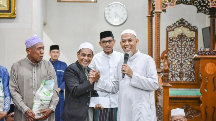 Wali Kota Dumai Ajak Jamaah Makmurkan Masjid