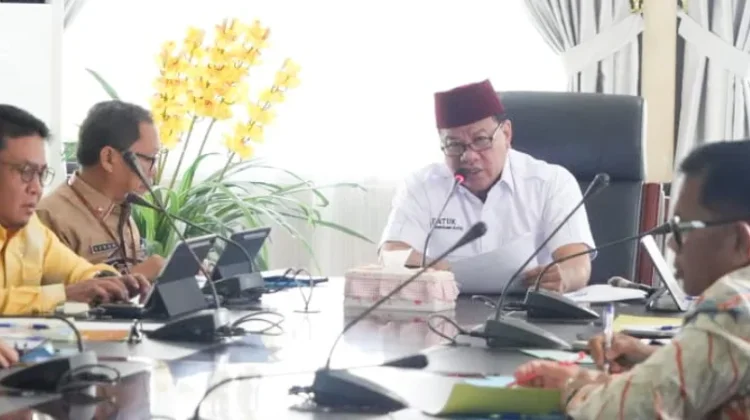 Bupati Kuansing Pimpin Rakor Percepatan PAD