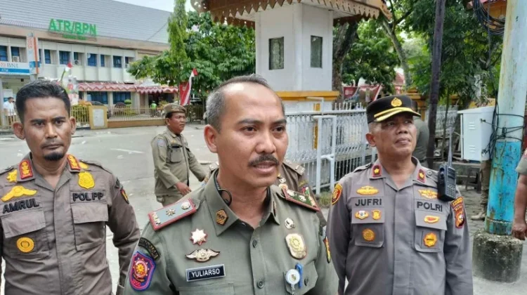 Satpol PP Pekanbaru Razia Warung Remang Ramadan