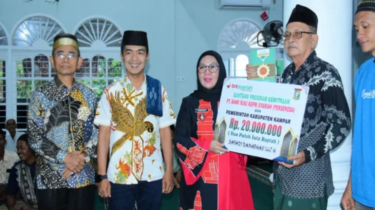 Wabup Kampar Safari Ramadan di Kampar Kiri