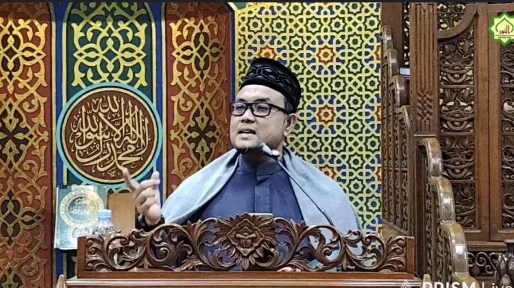 Masjid Raya Annur Provinsi Riau Terima Donasi Rp90 Juta dari BUMD