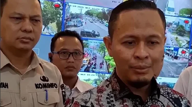 Pemko Pekanbaru Targetkan WiFi Gratis di Seluruh Halte