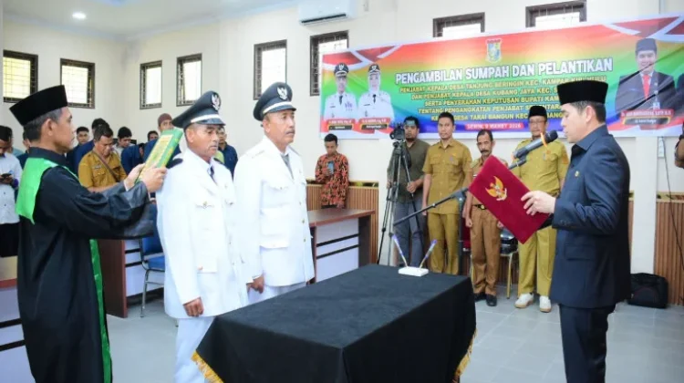 Pemkab Kampar Lantik Tiga Penjabat Kepala Desa