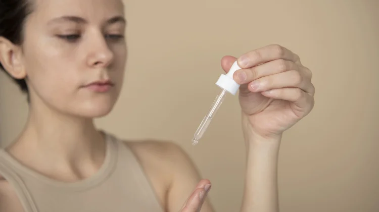 Mengenal Salicylic Acid, Bahan Aktif yang Sering Dipakai untuk Jerawat