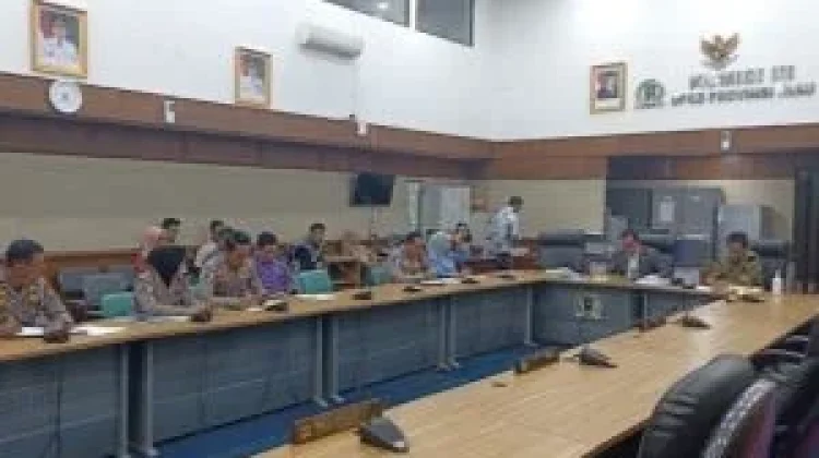 DPRD dan Polda Riau Permudah Syarat Pajak Kendaraan