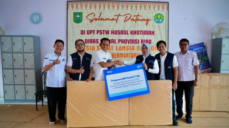 BRI Region 2 Pekanbaru Berbagi di Panti Asuhan dan Panti Werdha