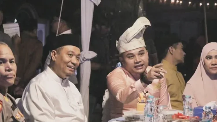 Festival Lampu Colok Meriahkan Malam Ramadan di Bukit Raya Pekanbaru