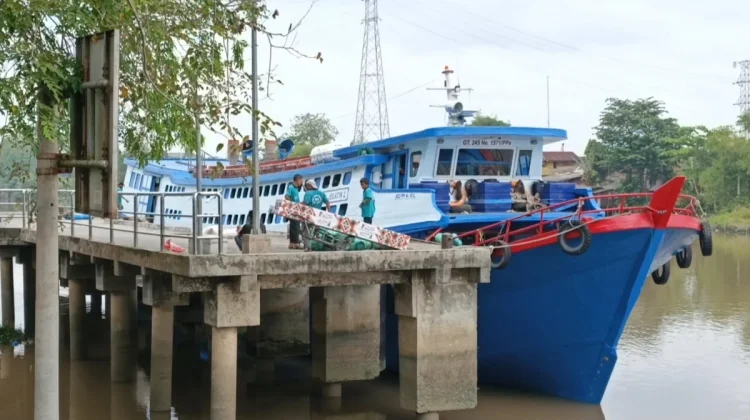 Penumpang Mudik Pelabuhan Sungai Duku Meningkat