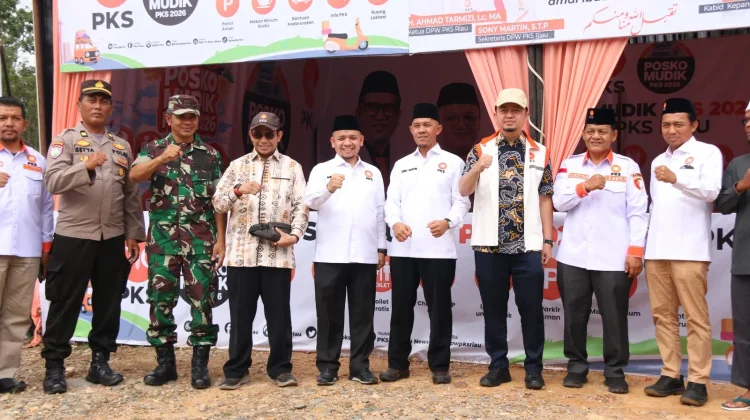 Syahrul Aidi dan Hendry Munief Hadiri Pembukaan Posko Mudik DPW PKS Riauiau