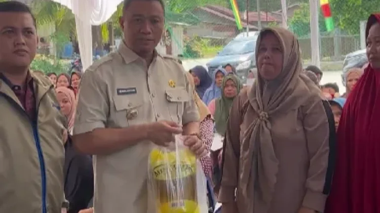 Bantuan Pangan Pekanbaru Meluas, Ribuan Keluarga Terima Beras dan Minyak