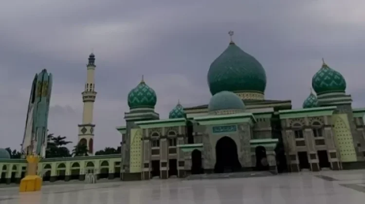 Susunan Imam dan Khatib 2026 pada Salat Idulfitri di Masjid Agung Annur