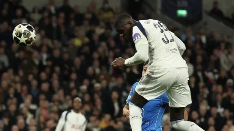 Drama Menang 3-2, Tottenham Tetap Tersingkir Dramatis