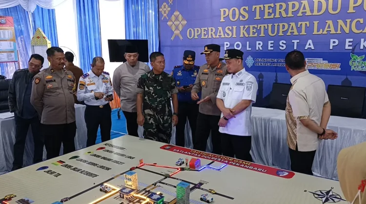 Wako Pekanbaru dan Forkopimda Tinjau Posko, Pastikan Mudik Aman