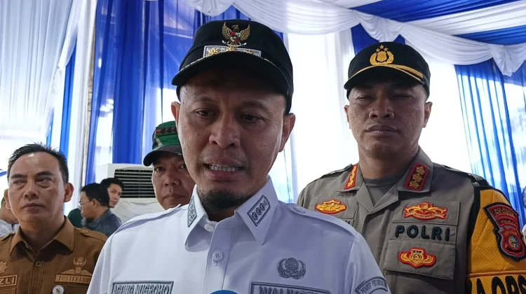 Tidak Gelar Open House, Wako Pekanbaru Tetap Terima Warga Bersilaturahmi