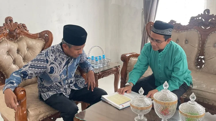 Hendry Munief Silaturahmi dengan Ketua NU dan Muhammadiyah Riau