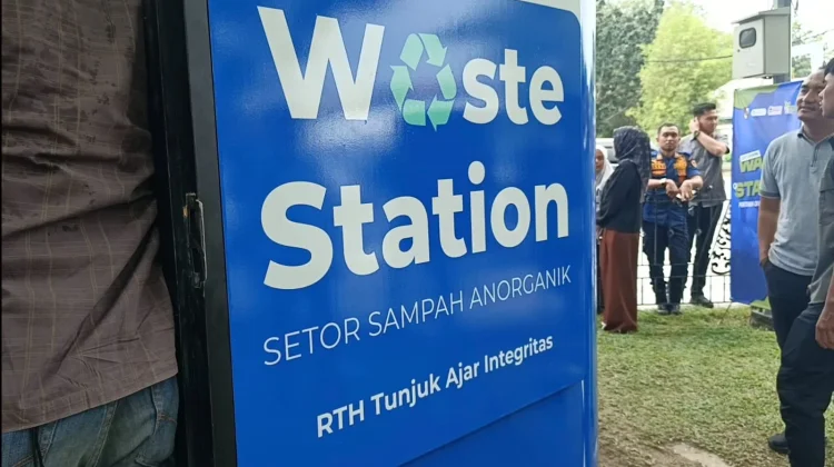 Wali Kota Pekanbaru Ajak ASN Pilah Sampah dari Rumah
