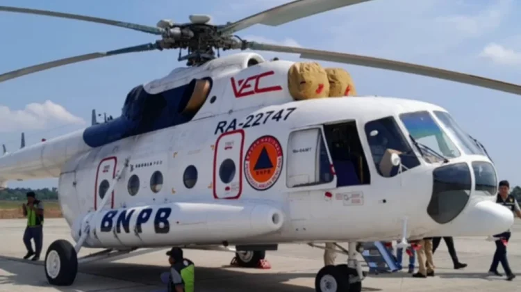 Riau Terima Tambahan Helikopter Water Bombing