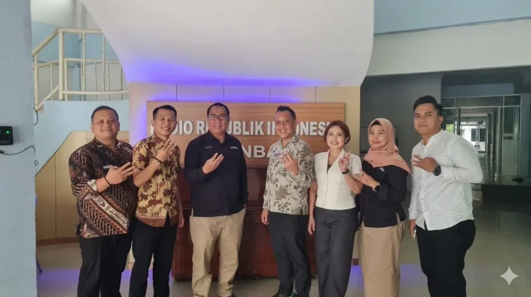Whiz Prime Hotel Pekanbaru Perkuat Kolaborasi dengan RRI Pekanbaru