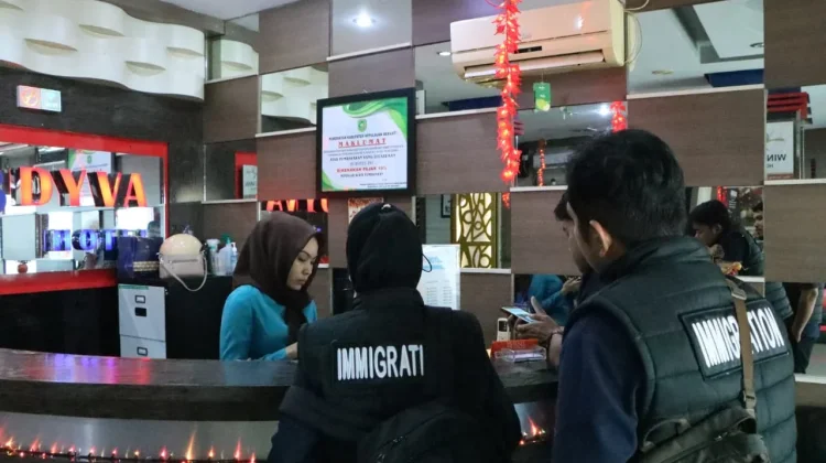 Tingkatkan Pengawasan, Imigrasi Selatpanjang Temukan WNA Langgar Aturan.