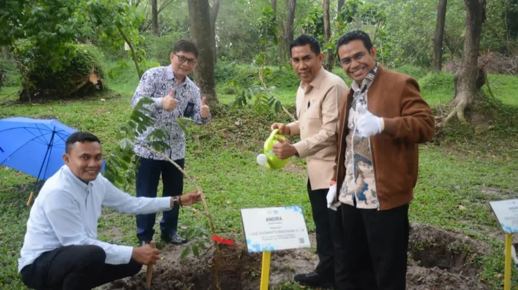 DPR Minta Pemerintah Mengontrol Komersialisasi Air Bawah Tanah