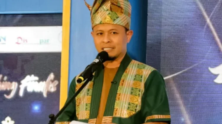 Bujang Dara Pekanbaru Akan Dapat Hadiah Tambahan Motor Listrik dari Wali Kota