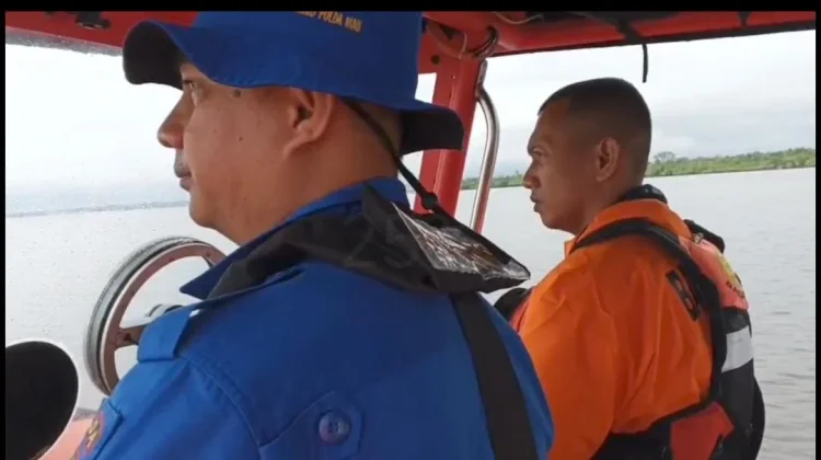 Tim SAR Masih Belum Temukan Penumpang Kapal Dumai Line yang Terjun ke Laut