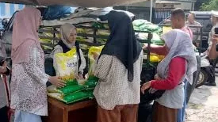 Pemprov Riau Gelar Pasar Murah di Lima Lokasi