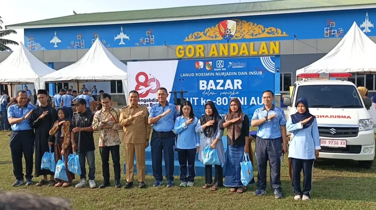 HUT ke-80 TNI AU, Lanud Roesmin Gelar Bazaar Pangan Murah