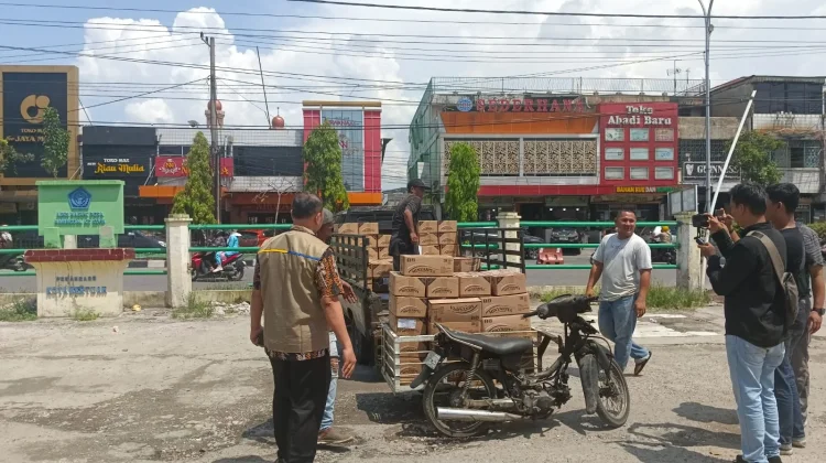 Pasokan Minyak Goreng Merk Kita di Pasar Pekanbaru Banyak