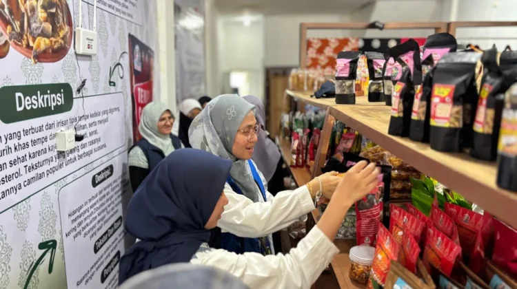 Sasar Pasar Ekspor: Kisah Sukses Kolaborasi Pucuk Rebung - PHR Berdayakan UMKM Riau