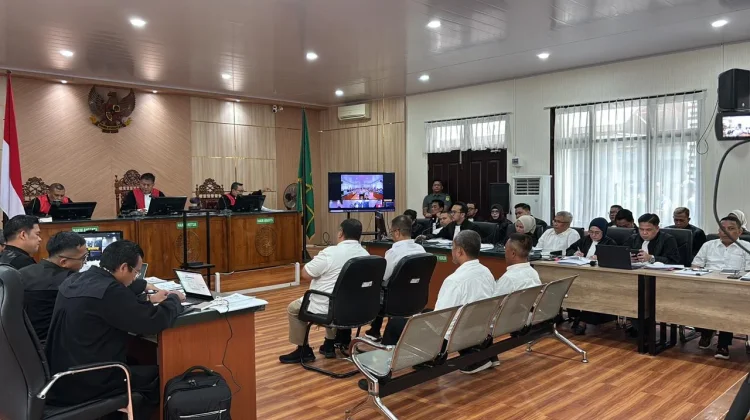 Empat Saksi Hadir di Persidangan Abdul Wahid