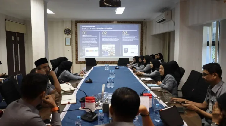Matangkan Kesiapan WBBM, Kemenkum Riau Gelar Rapat Persiapan Desk Evaluasi